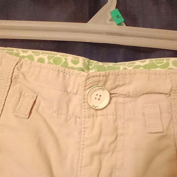 Lee Just Below The Waist Women's size 16 medium Cargo shorts - Picture 3 of 8